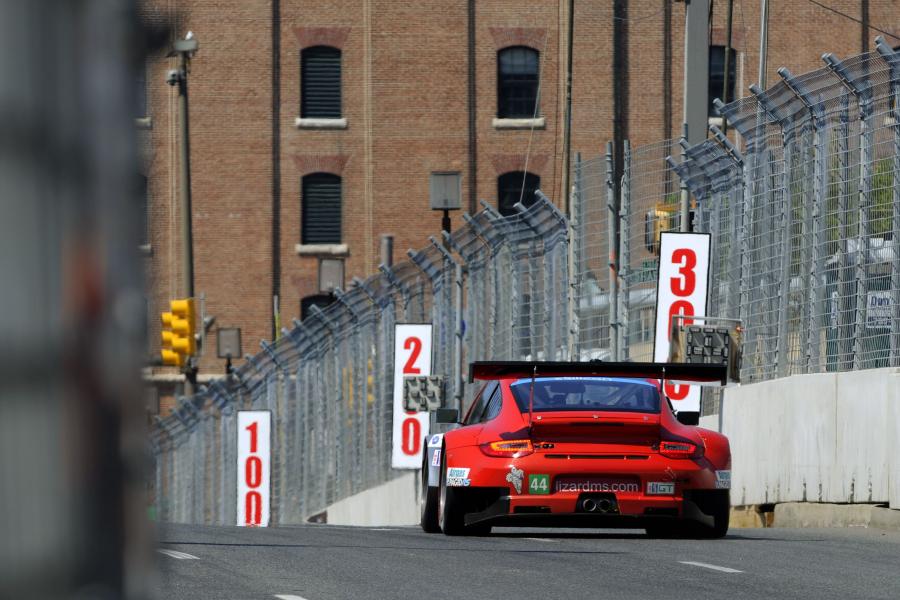  Porsche 911 GT3 RSR 2012 года  (фото 27 из 429)